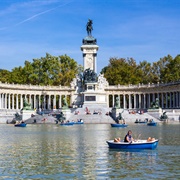 Great Pond of El Retiro, El Retiro Park, Madrid