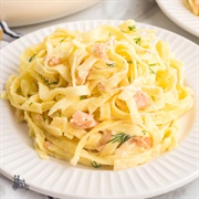 Tagliatelle Al Salmone