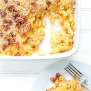 Bacon Sriracha Mac Cheese