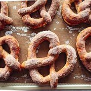 Pretzel With Cinnamon