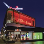 Museum of Neon Art