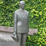 Danish King Frederik IX Statue, Copenhagen