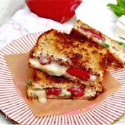 Balsamic Brie Grilled Cheese Sandwich