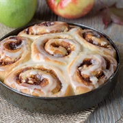 Apple Cinnamon Roll