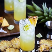 Coconut Rum &amp; Pineapple Juice