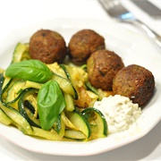 Falafel With Zucchini Salad