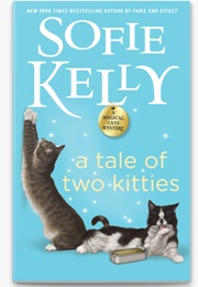 A Tale of Two Kitties (Sofie Kelly)