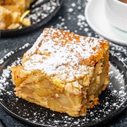 Apple Pie Cake