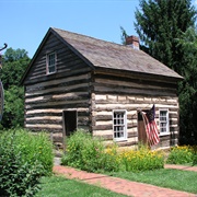 Thomas Isaac Log Cabin