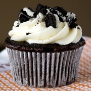 Cookies Cream Cupcake