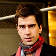 Hamish Linklater