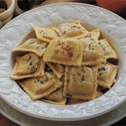 Ravioli Di Ricotta E Zafferano