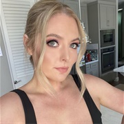 Lauren Ash