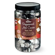 Suntree Snack Foods Peppermint Hot Cocoa Trail Mix