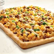 Tofurkey Macaroni and Cheese Pizza