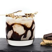 S&#39;mores White Russian Cocktail