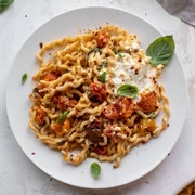 Tomato, Pepper, Truffle, and Basil Pasta