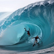 Big Wave Surfing