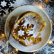 French Toast With Christmas Jelly Cookies