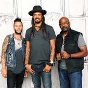 Michael Franti &amp; Spearhead