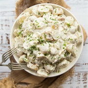 Potato Salad Using Garlic Mayo