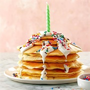 Pancakes With Funfetti Hand Pies (Pancakes With Confetti Pie-Tarts)