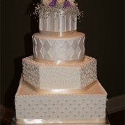 Different Shaped Tiers Wedding Cake