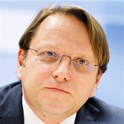 Oliver Varhelyi