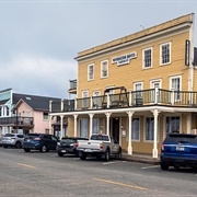 Main Street, Mendocino, CA