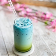 Butterfly Pea Flower and Matcha MacChiato