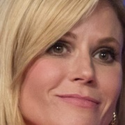 Julie Bowen (American Actress)