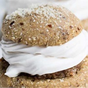 Whoopie Pie Semla