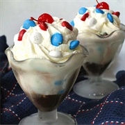 Blue Moon and Mousse Sundae (Blue Mousse)