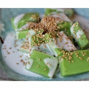 Pandan Rice Cakes With Coconut Milk