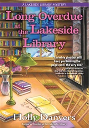 Long Overdue at the Lakeside Library (Holly Danvers)