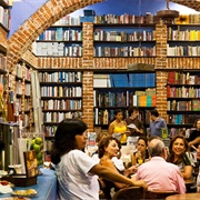 Ábaco Libros Y Café