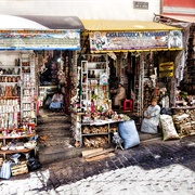 Bolivia&#39;s Witch Market