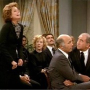 The Mary Tyler Moore Show: &quot;Chuckles Bites the Dust&quot; (S6,E7)