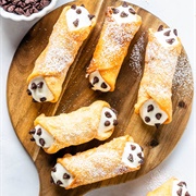 Tres Leches Whipped Cream Cannoli