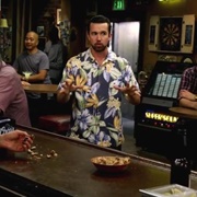 S12.E8: The Gang Tends Bar