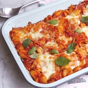 Tomato and Mozzarella Pasta Bake