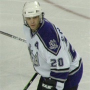 Luc Robitaille (Los Angeles Kings) 14 Seasons