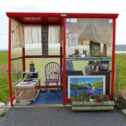 Bobby&#39;s Bus Shelter, Scotland, UK