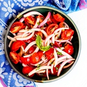 Tomato and Red Onion Salad With Soy Sauce