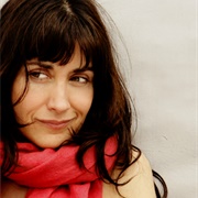 Luthea Salom (Spanish Musician)