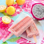 Dragonfruit and Banana Popsicle (Dragon Scale)