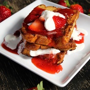 French Toast With Red Whipped Cream (French Toast With Rocket Whip)