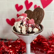 Candy Heart Sundae