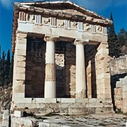 Athenian Treasury, Delphi