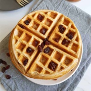 Waffle With Chocolate-Covered Raisins (Waffle With Raisin Duds)